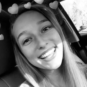 Meet your Posher, Shaelyn